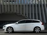 Volvo V60 D6 Plug-In Hybrid 2013 года